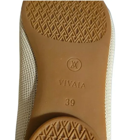 Vivaia Tamia 2.0 Almond Toe Flat in Almond Size 8 NWOB - Picture 4 of 5